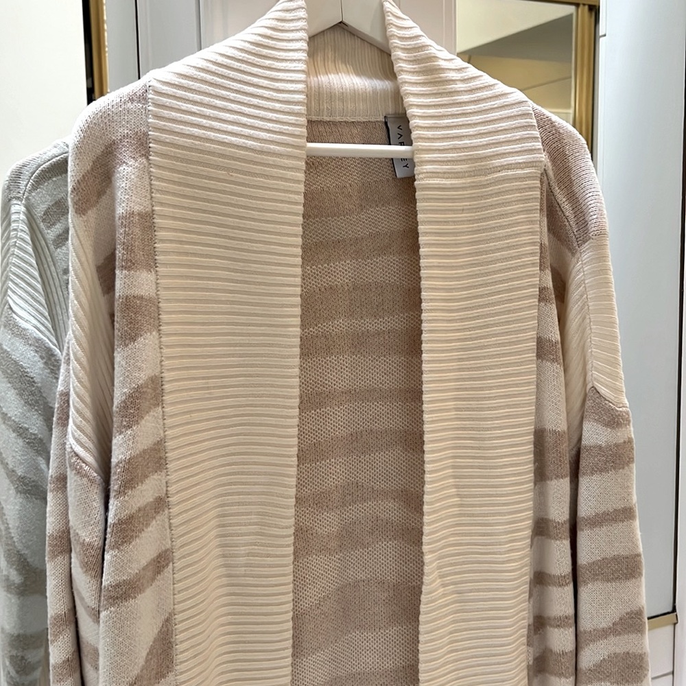 Varley Sweater - image 1